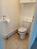 17 - WC toilettes indépendant