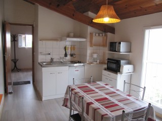Rue du Lts Thomazo - T2 ETAGE (1)