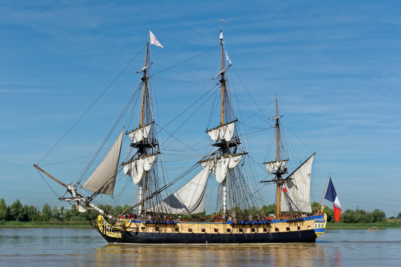 20250505-com-photo-visite-guidee-histoire-de-port-hermione-adobestock-90741430-c-oitt-grand-dax-2000x1333-24130