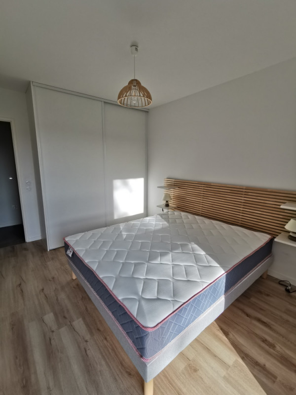 CHAMBRE 1 VUE 2