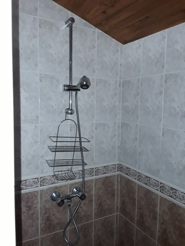 Douche - © CASTETS 2024 Douche
