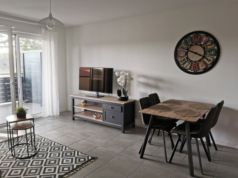 SALON - COIN REPAS