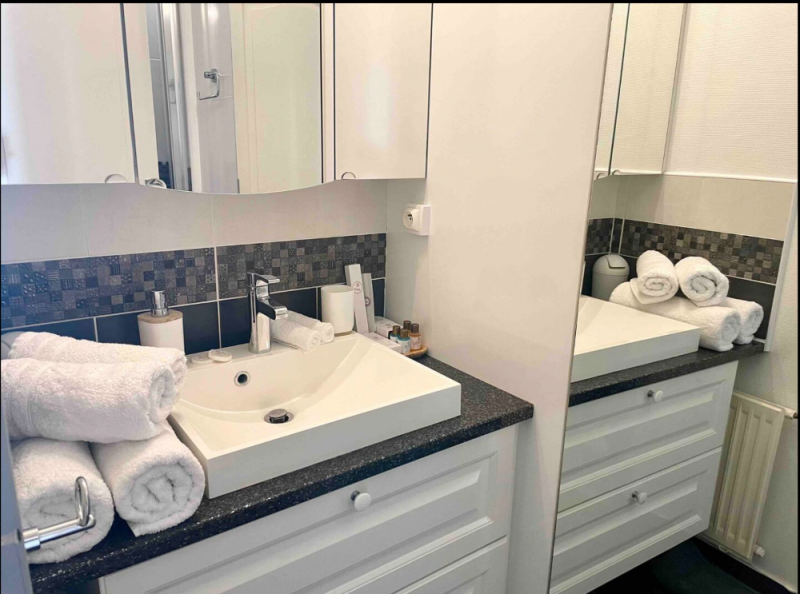 Salle d'eau 1 - © Gaumais 2025 Salle d'eau 1