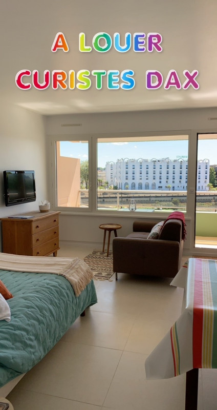 pièce à vivre - © Capet 2025 pièce à vivre